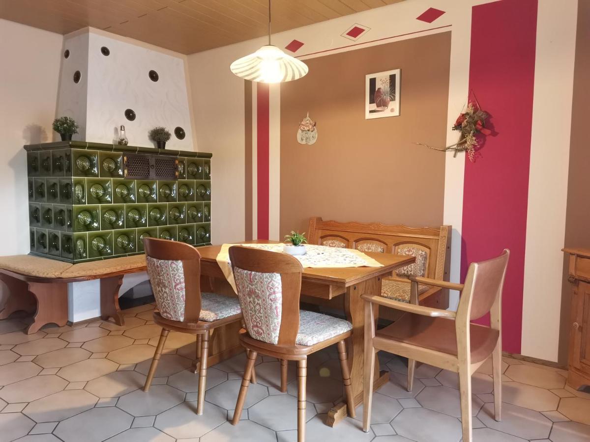 Träxler Apartment Thanstein